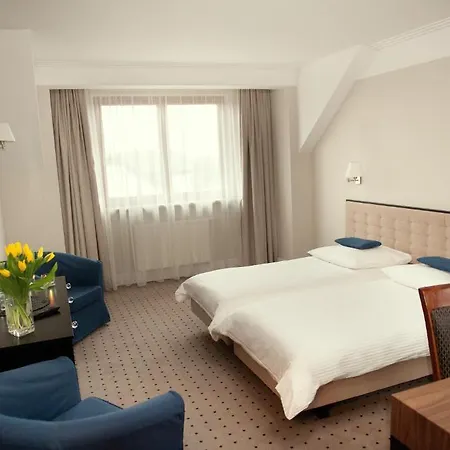 Focus Hotel 3*